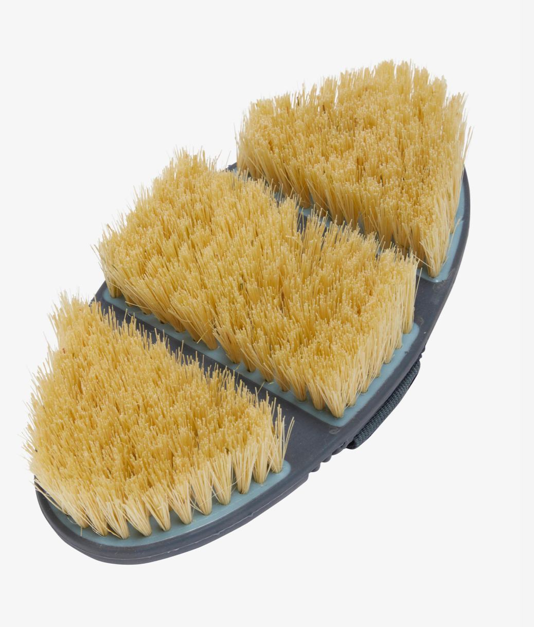 LeMieux Flexi Scrubbing Brush